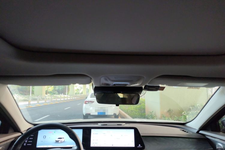 Used Chery Arrizo 8 2023 High-Performance Edition 2.0T DCT Powerfully Equipped Headliner