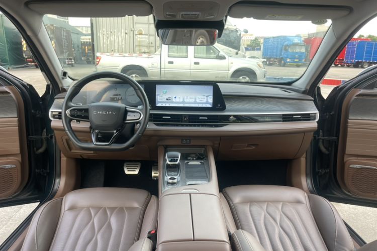 Used Chery Arrizo 8 2023 High-Energy Edition 2.0T DCT Luxury Interior 2