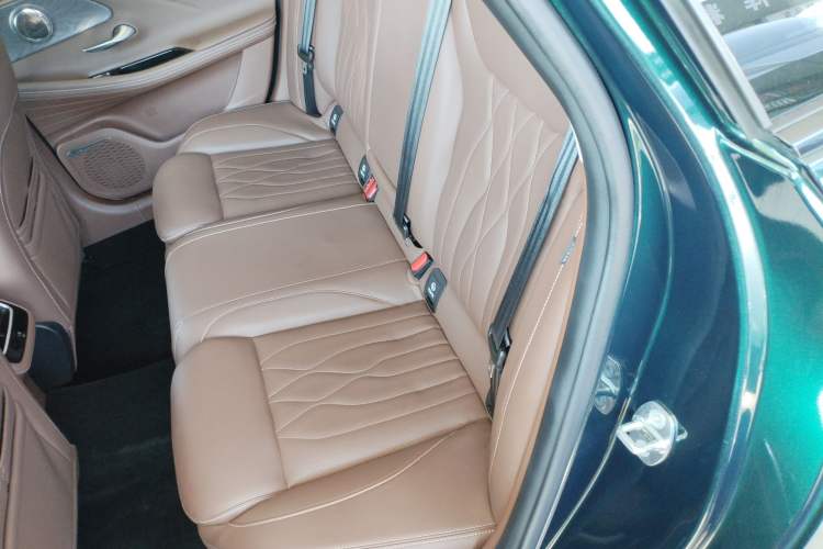 Used Chery Arrizo 8 2023 High-Energy Edition 2.0T DCT Luxury Interior 5