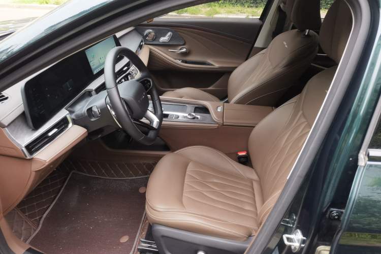 Used Chery Arrizo 8 2023 High-Performance Edition 2.0T DCT Powerfully Equipped Left Front Seat