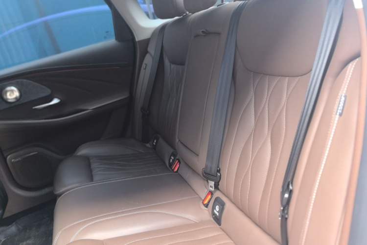 Used Chery Arrizo 8 2023 High-Energy Edition 2.0T DCT Luxury Left Rear Seat