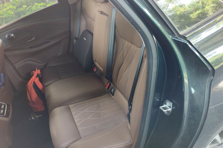 Used Chery Arrizo 8 2023 High-Performance Edition 2.0T DCT Powerfully Equipped Left Rear Seat