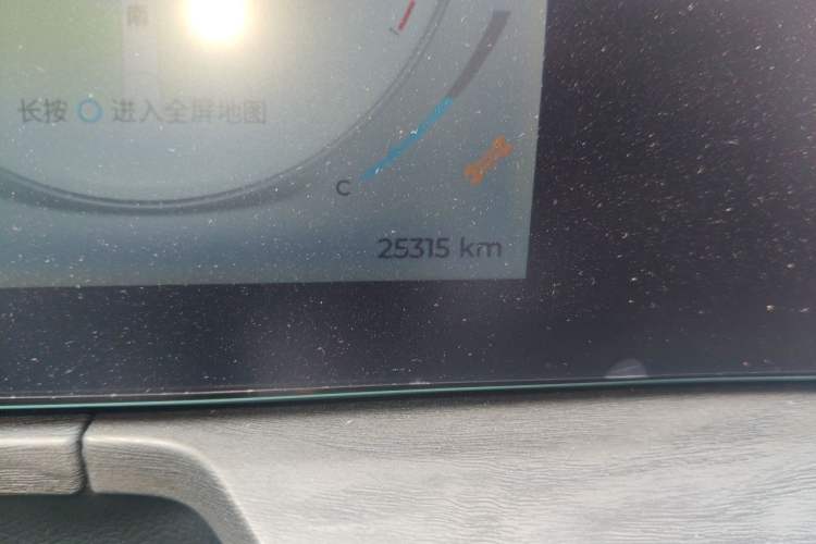 Used Chery Arrizo 8 2023 High-Performance Edition 2.0T DCT Powerfully Equipped Odometer Close Up