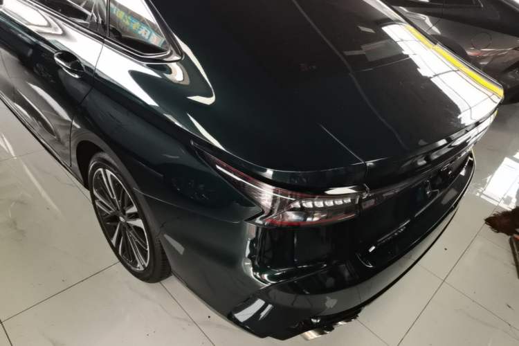 Used Chery Arrizo 8 2023 High-Performance Edition 2.0T DCT Powerfully Equipped Rear Left 45 Deg