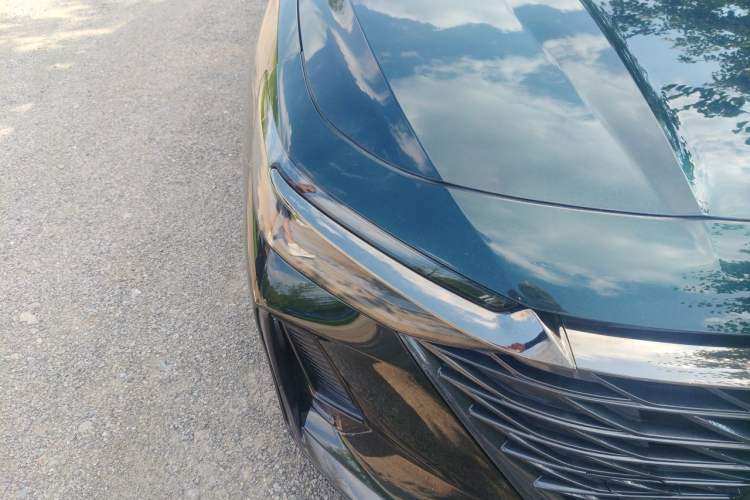 Used Chery Arrizo 8 2023 High-Performance Edition 2.0T DCT Powerfully Equipped Right Front Headlight