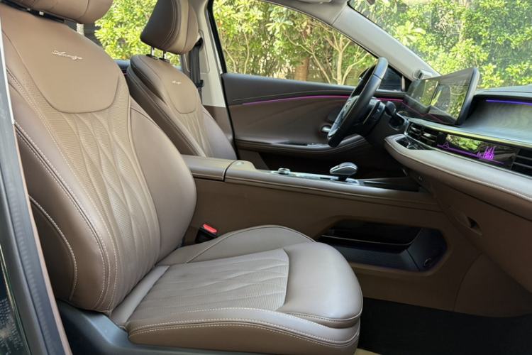 Used Chery Arrizo 8 2023 High-Energy Edition 2.0T DCT Luxury Right Front Seat