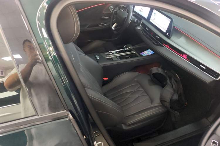 Used Chery Arrizo 8 2023 High-Performance Edition 2.0T DCT Powerfully Equipped Right Front Seat