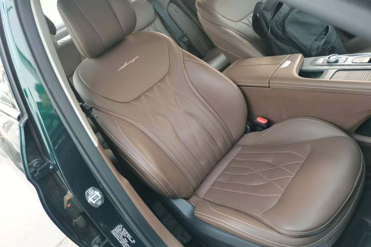 Used Chery Arrizo 8 2023 High-Energy Edition 2.0T DCT Luxury Right Front Seat