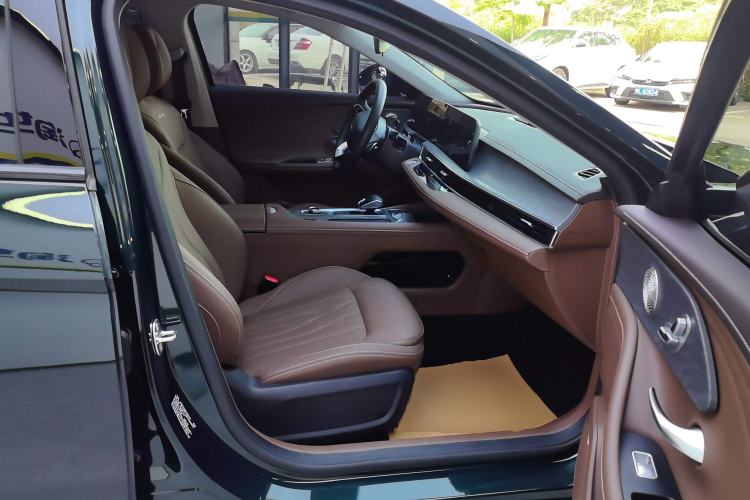 Used Chery Arrizo 8 2023 High-Performance Edition 2.0T DCT Powerfully Equipped Right Front Seat