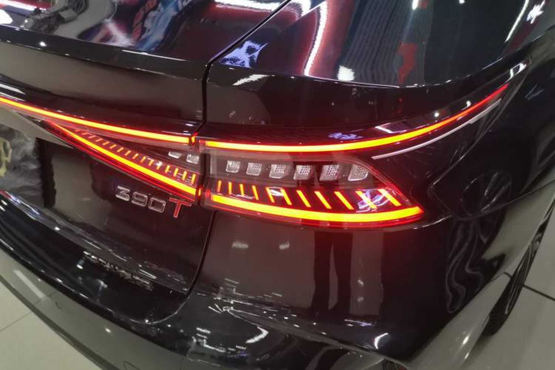Used Chery Arrizo 8 2023 High-Energy Edition 2.0T DCT Luxury Right Rear Taillight