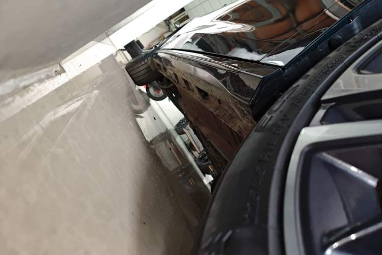 Used Chery Arrizo 8 2023 High-Performance Edition 2.0T DCT Powerfully Equipped Right Side Sill