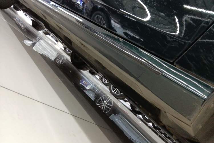 Used Chery Arrizo 8 2023 High-Energy Edition 2.0T DCT Luxury Right Side Sill