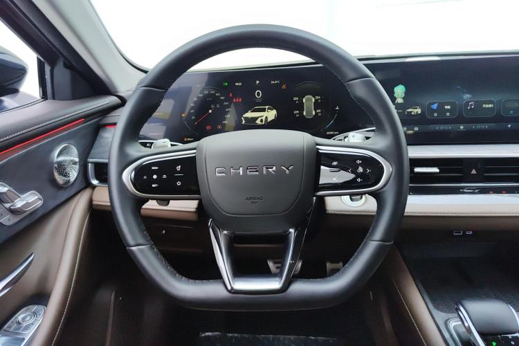 Used Chery Arrizo 8 2023 High-Performance Edition 2.0T DCT Powerfully Equipped Steering Wheel