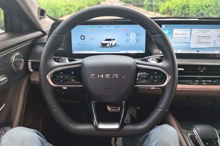 Used Chery Arrizo 8 2023 High-Energy Edition 2.0T DCT Luxury Steering Wheel