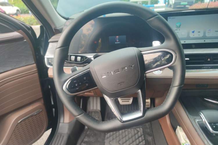 Used Chery Arrizo 8 2023 High-Performance Edition 2.0T DCT Powerfully Equipped Steering Wheel