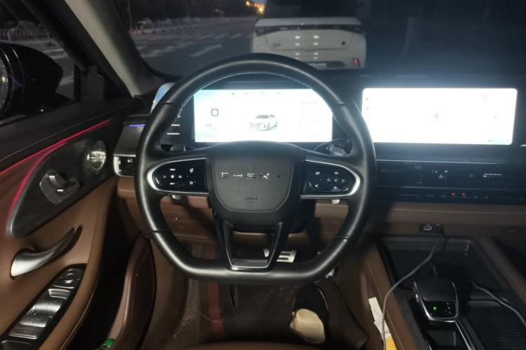 Used Chery Arrizo 8 2023 High-Performance Edition 2.0T DCT Powerfully Equipped Steering Wheel
