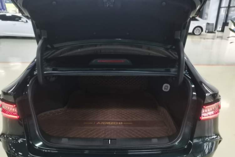 Used Chery Arrizo 8 2023 High-Performance Edition 2.0T DCT Powerfully Equipped Trunk