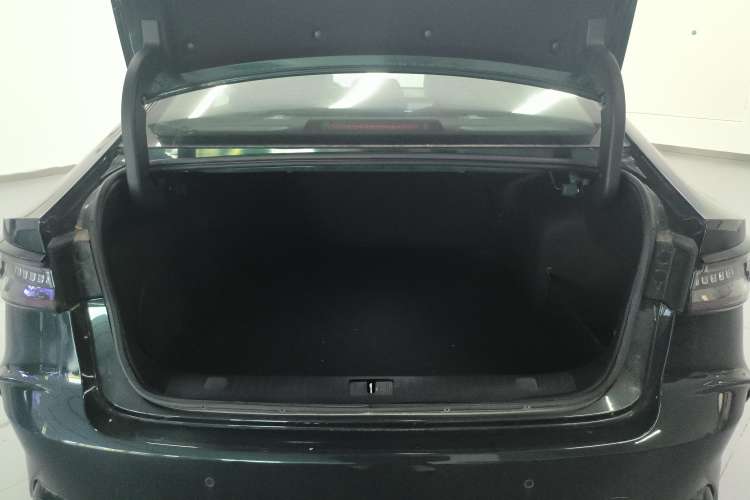 Used Chery Arrizo 8 2023 High-Energy Edition 2.0T DCT Luxury Trunk