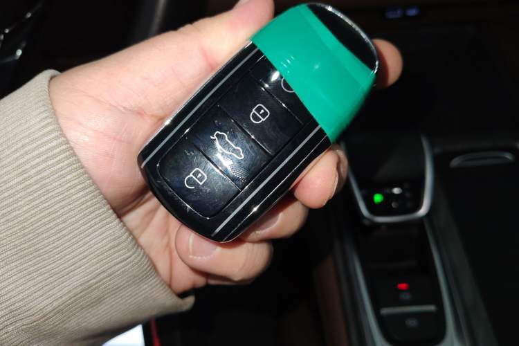 Used Chery Arrizo 8 2023 High-Performance Edition 2.0T DCT Chii Vehicle Key
