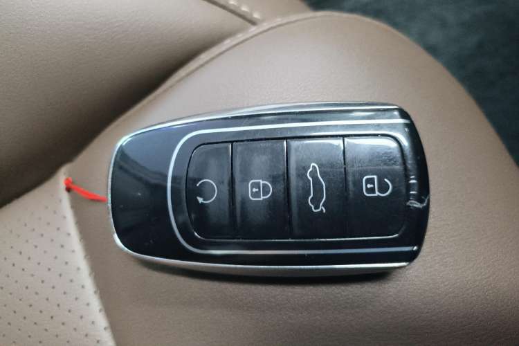 Used Chery Arrizo 8 2023 High-Energy Edition 2.0T DCT Luxury Vehicle Key