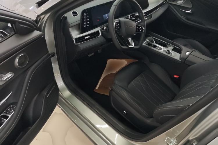 Used Chery Arrizo 8 2023 High-Performance Edition 2.0T DCT Powerfully Equipped Driver Seat