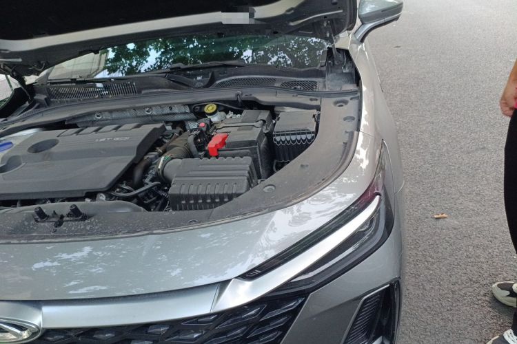 Used Chery Arrizo 8 2023 1.6T DCT Elite Engine Bay Left