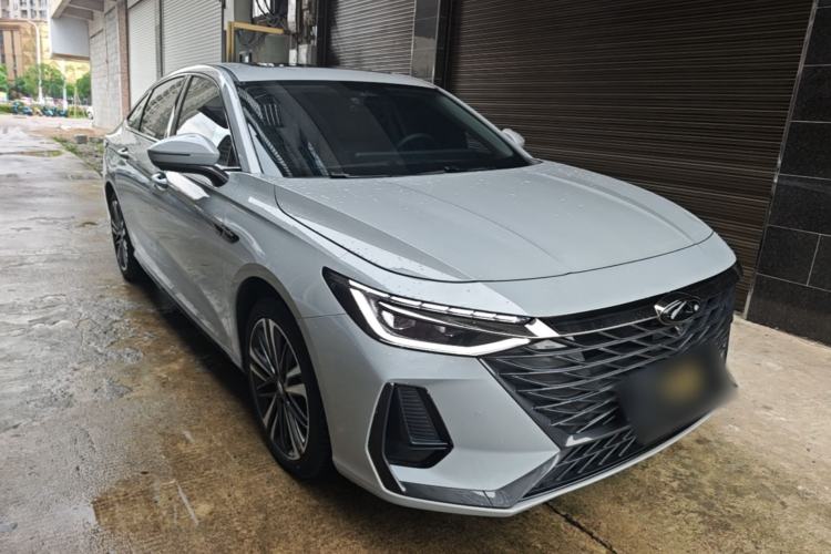Used Chery Arrizo 8 2023 High-Performance Edition 2.0T DCT Powerfully Equipped Front Right 45 Deg