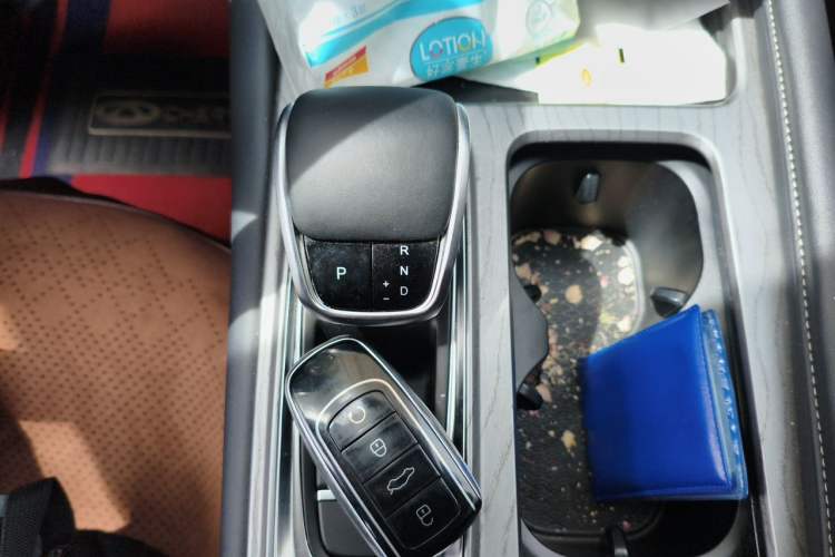 Used Chery Arrizo 8 2023 1.6T DCT Ya Gear Lever