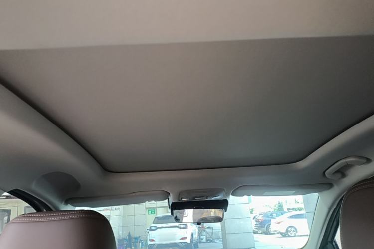 Used Chery Arrizo 8 2023 High-Performance Edition 2.0T DCT Powerfully Equipped Headliner
