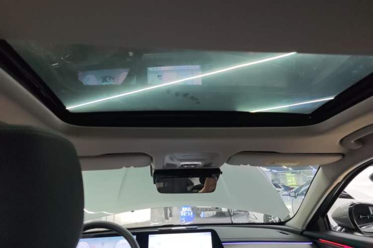 Used Chery Arrizo 8 2023 High-Performance Edition 2.0T DCT Powerfully Equipped Headliner