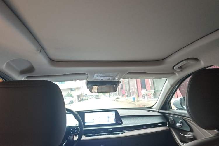 Used Chery Arrizo 8 2023 High-Performance Edition 2.0T DCT Powerfully Equipped Headliner