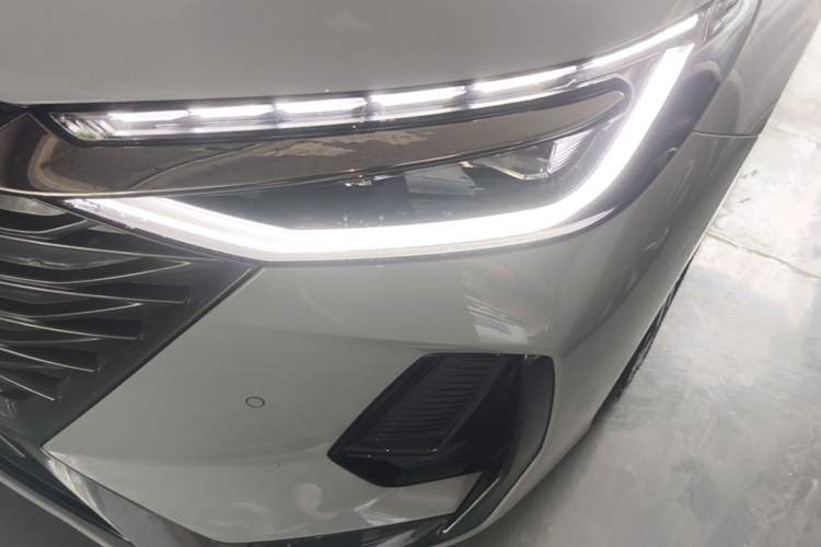 Used Chery Arrizo 8 2023 High-Performance Edition 2.0T DCT Powerfully Equipped Left Front Headlight