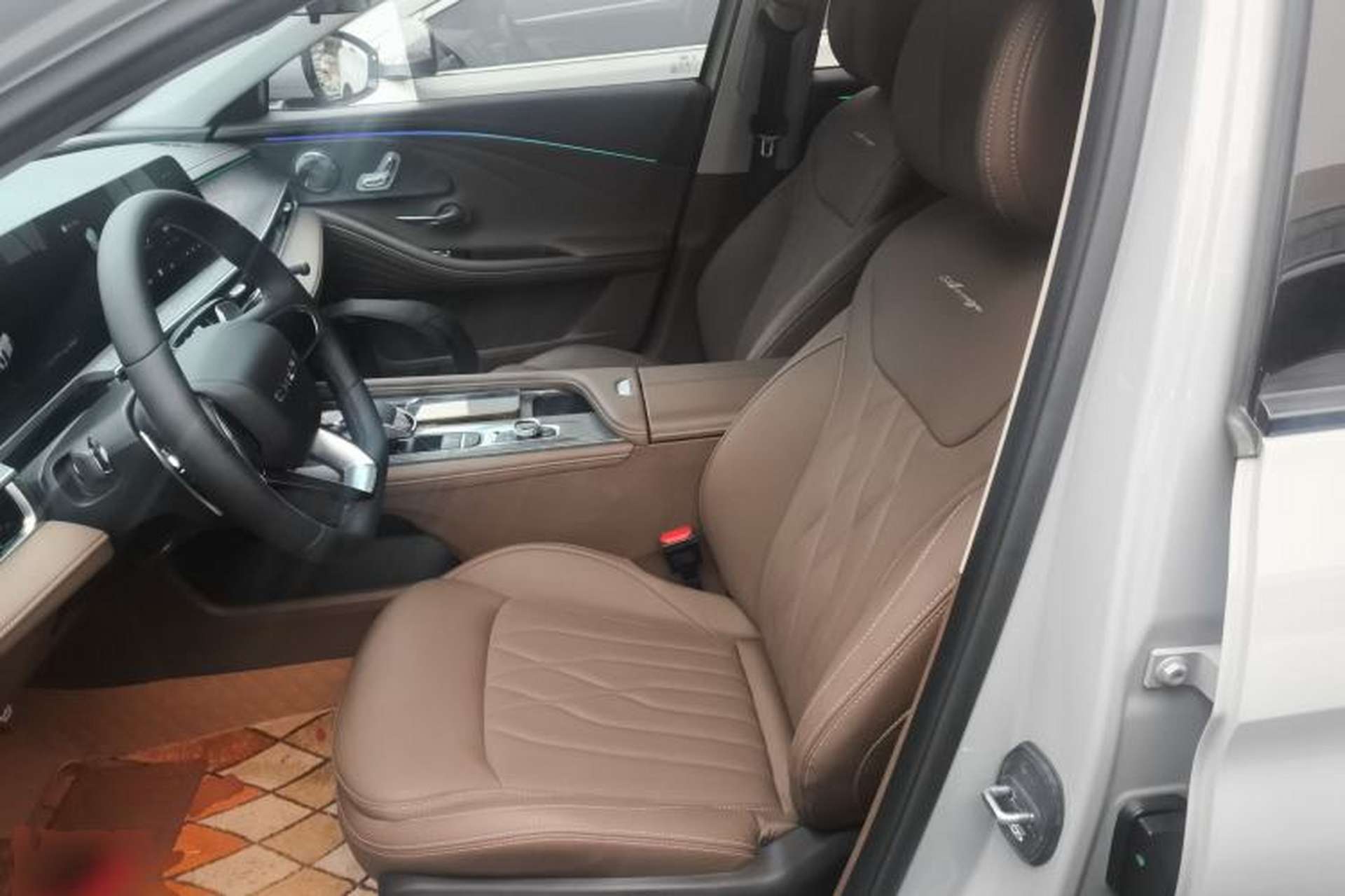 Used Chery Arrizo 8 2023 High-Performance Edition 2.0T DCT Powerfully Equipped Left Front Seat