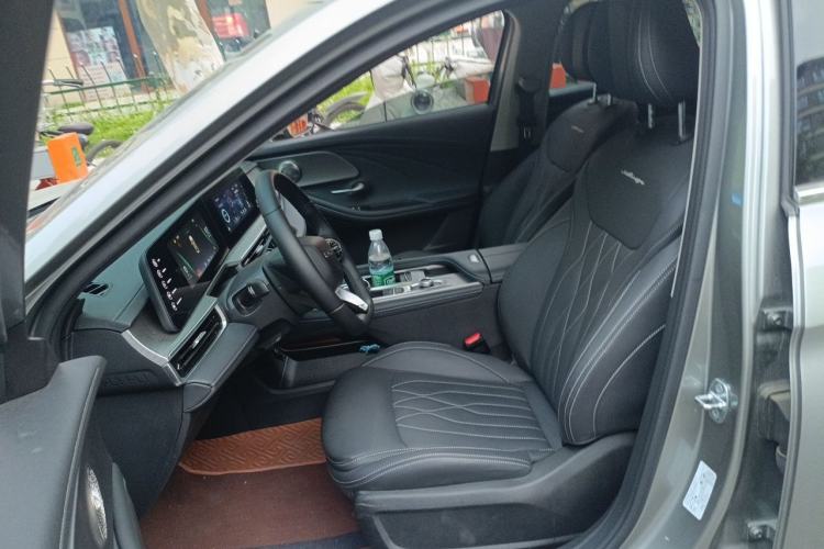 Used Chery Arrizo 8 2023 1.6T DCT Elite Left Front Seat