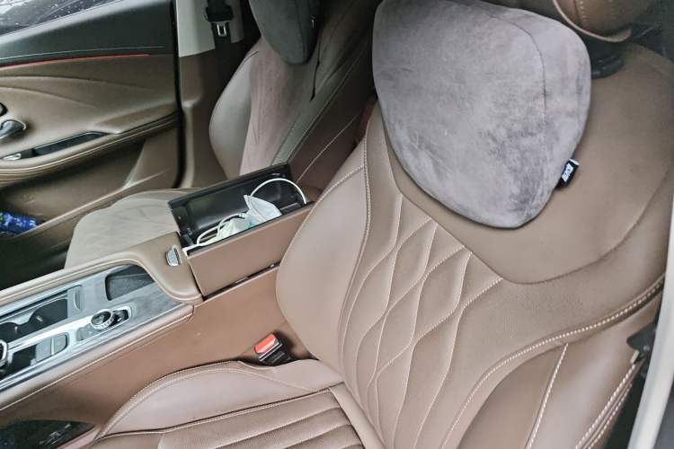Used Chery Arrizo 8 2023 High-Performance Edition 2.0T DCT Powerfully Equipped Left Front Seat
