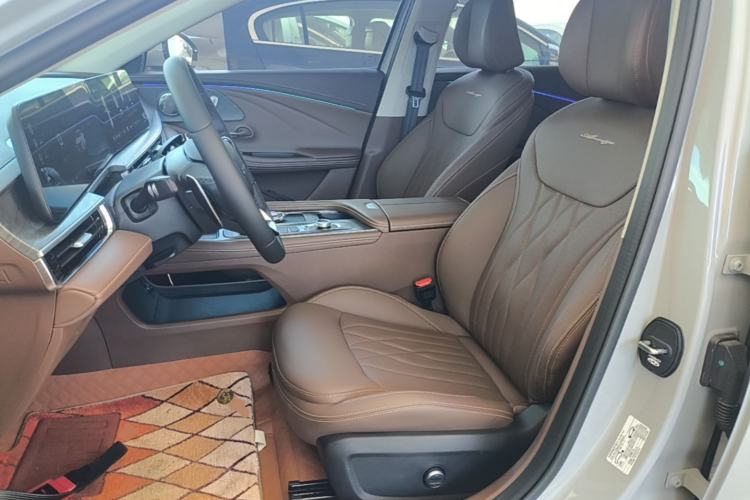 Used Chery Arrizo 8 2023 High-Performance Edition 2.0T DCT Powerfully Equipped Left Front Seat