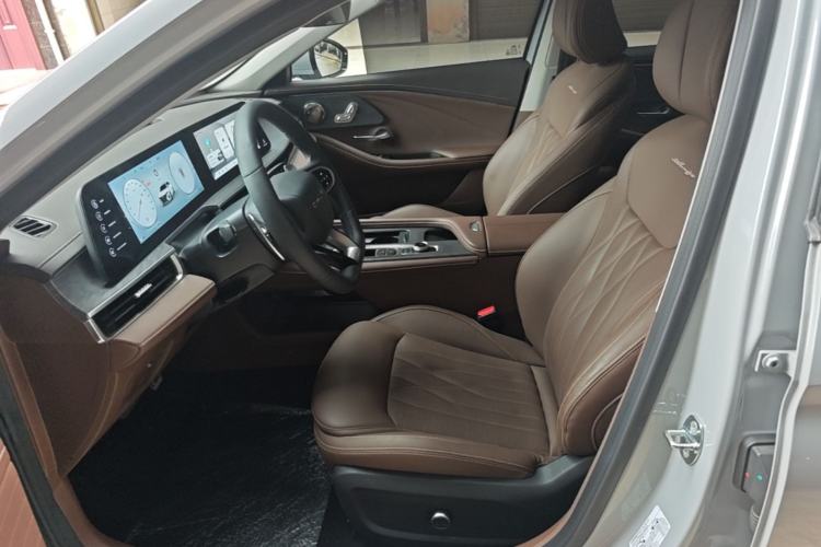 Used Chery Arrizo 8 2023 High-Performance Edition 2.0T DCT Powerfully Equipped Left Front Seat