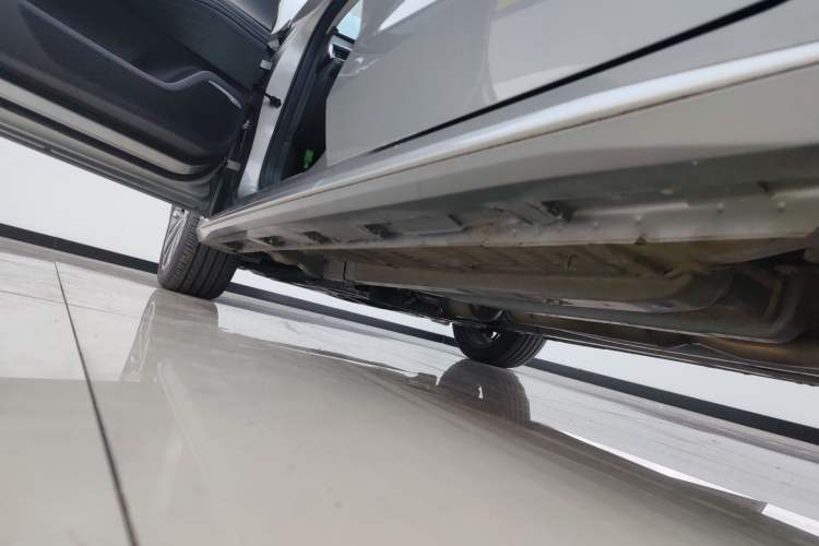 Used Chery Arrizo 8 2023 1.6T DCT Ya Left Side Sill