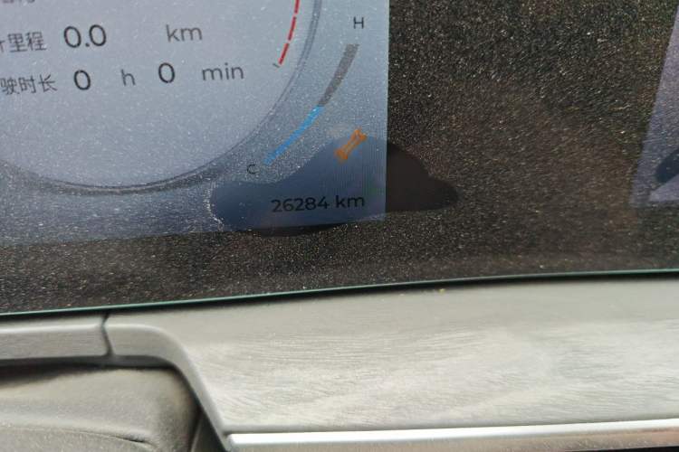 Used Chery Arrizo 8 2023 High-Performance Edition 2.0T DCT Powerfully Equipped Odometer Close Up