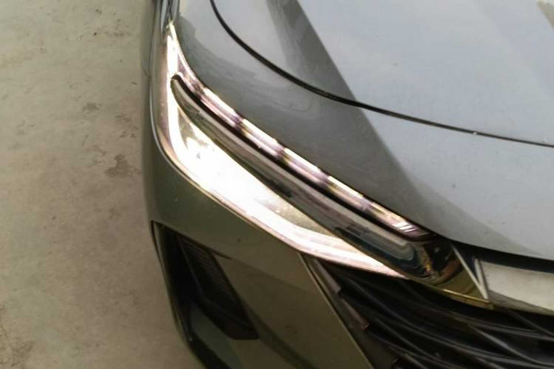 Used Chery Arrizo 8 2023 High-Performance Edition 2.0T DCT Powerfully Equipped Right Front Headlight