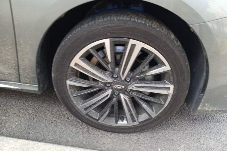 Used Chery Arrizo 8 2023 1.6T DCT Elite Right Front Wheel Hub