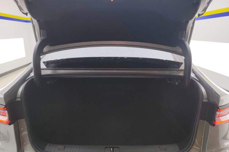 Used Chery Arrizo 8 2023 1.6T DCT Ya Trunk
