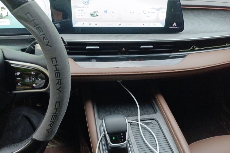 Used Chery Arrizo 8 2023 High-Performance Edition 2.0T DCT Powerfully Equipped Audio And AC Panel