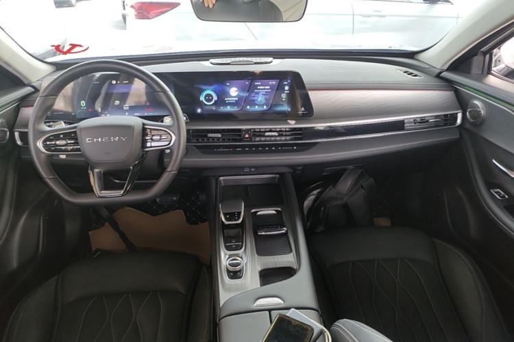 Used Chery Arrizo 8 2023 1.6T DCT Ya Center Console