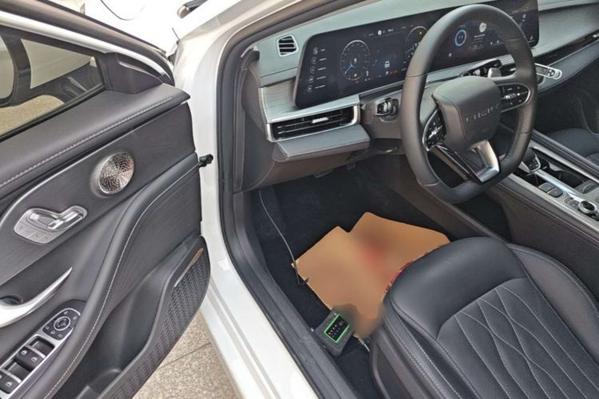 Used Chery Arrizo 8 2023 1.6T DCT Ya Driver Seat