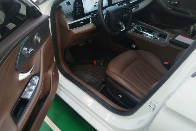 Used Chery Arrizo 8 2023 High-Performance Edition 2.0T DCT Powerfully Equipped Driver Seat