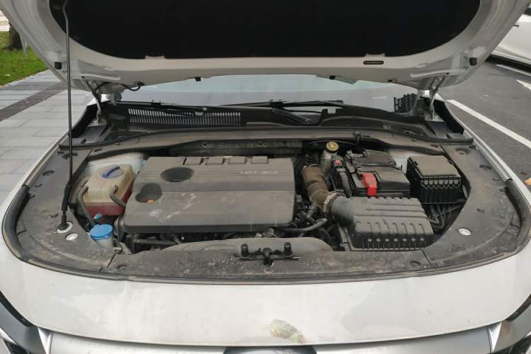 Used Chery Arrizo 8 2023 1.6T DCT Standard Engine Bay
