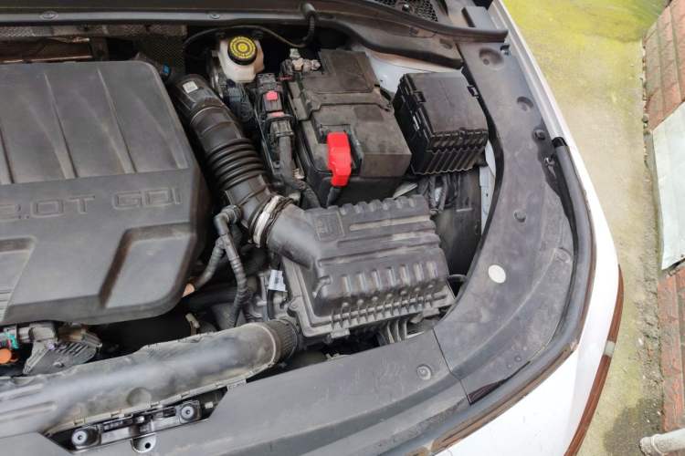 Used Chery Arrizo 8 2023 High-Performance Edition 2.0T DCT Chii Engine Bay Left