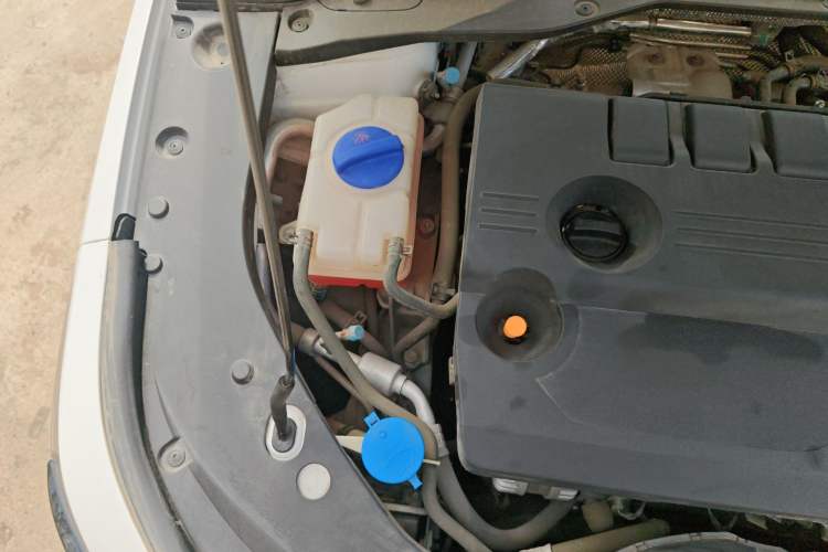 Used Chery Arrizo 8 2023 1.6T DCT Ya Engine Bay Right