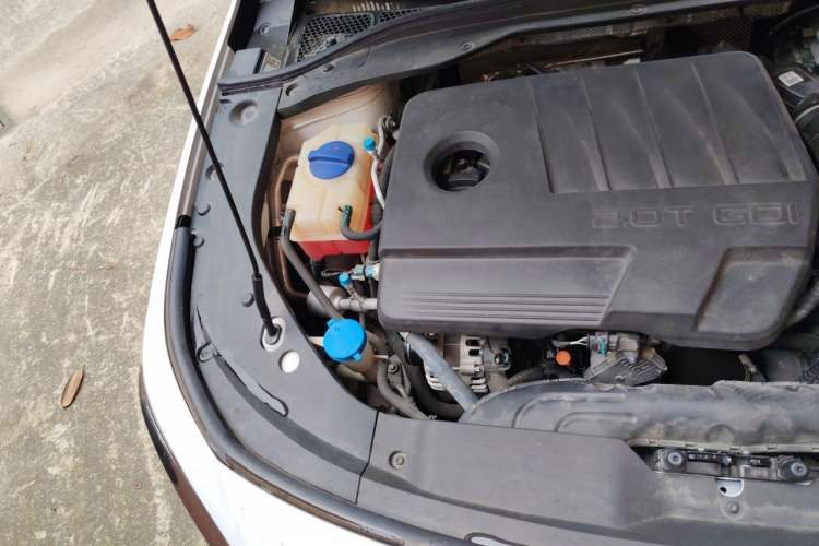 Used Chery Arrizo 8 2023 High-Performance Edition 2.0T DCT Chii Engine Bay Right